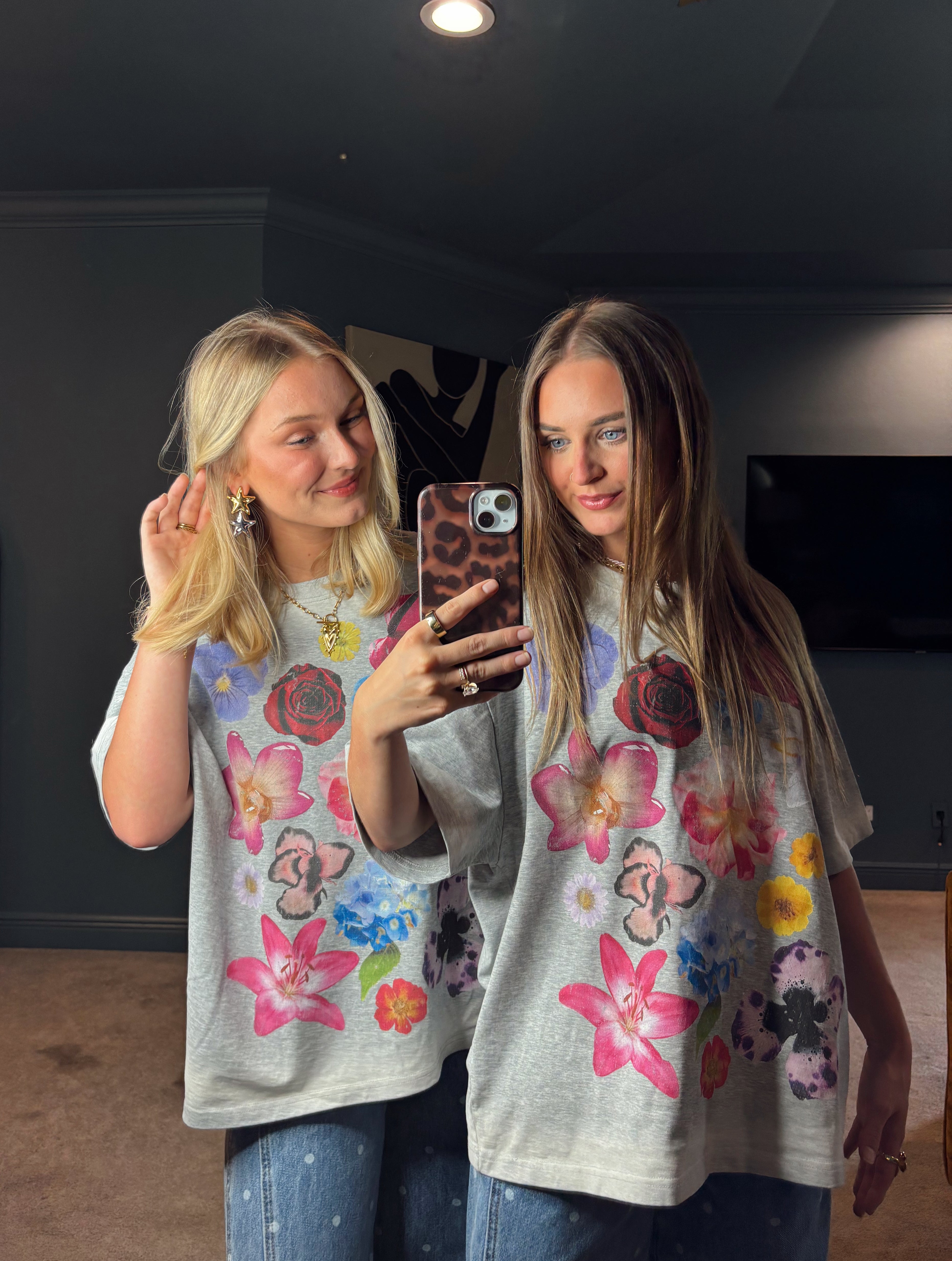 "BOUQUET CLUB" Faded Edge Tee