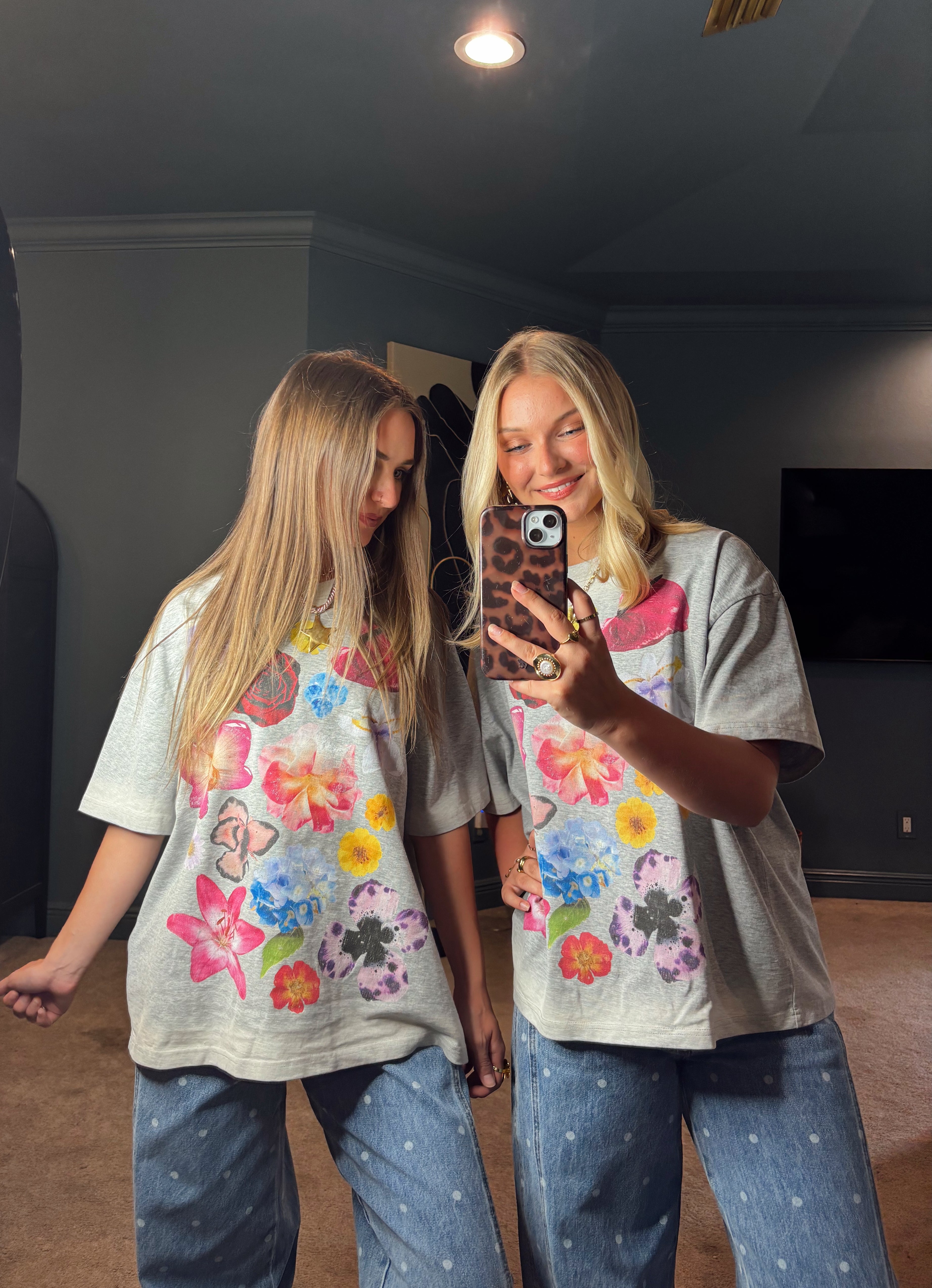 "BOUQUET CLUB" Faded Edge Tee