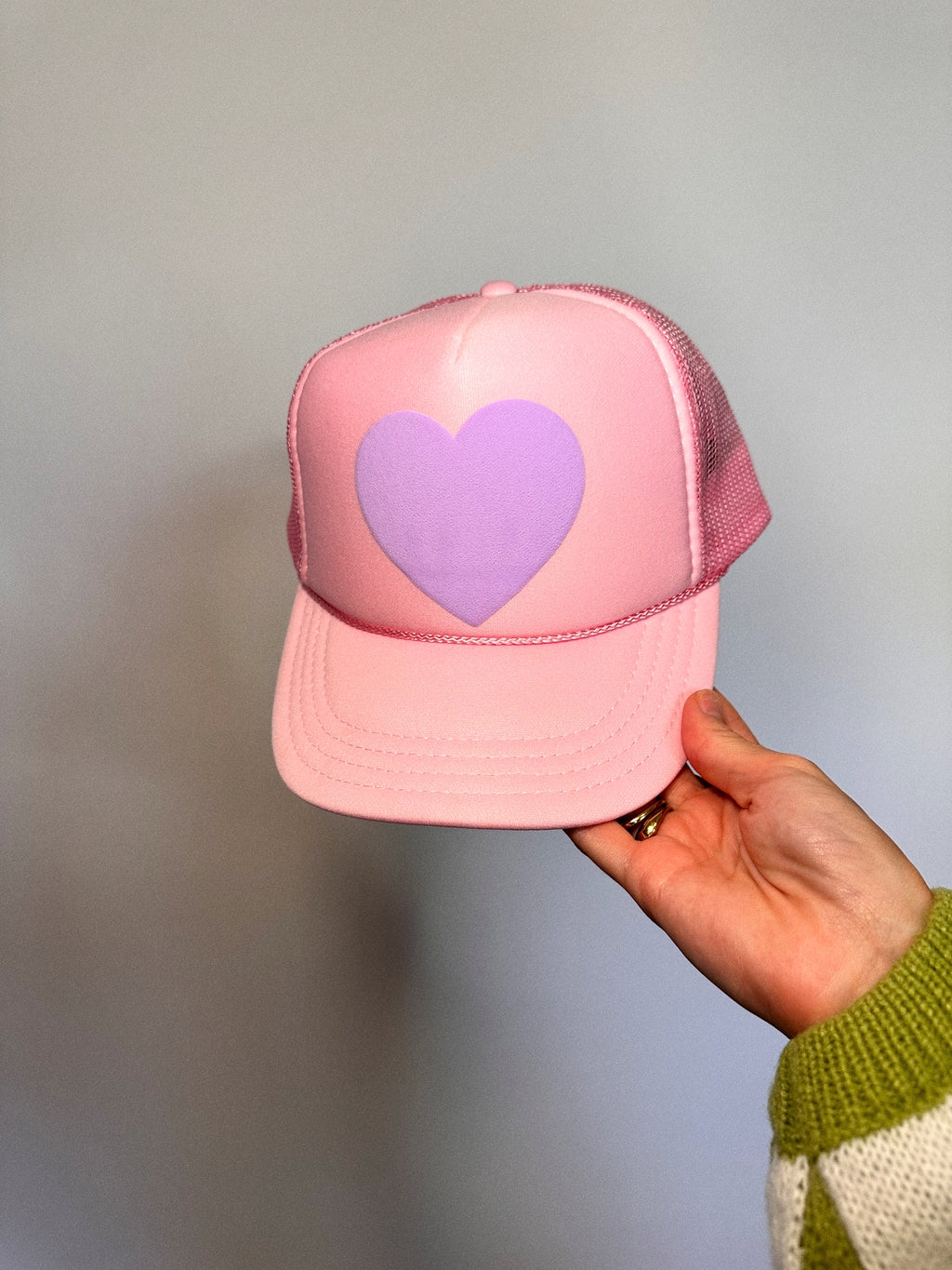 "PETAL LOVE" Puff Print Trucker Hat