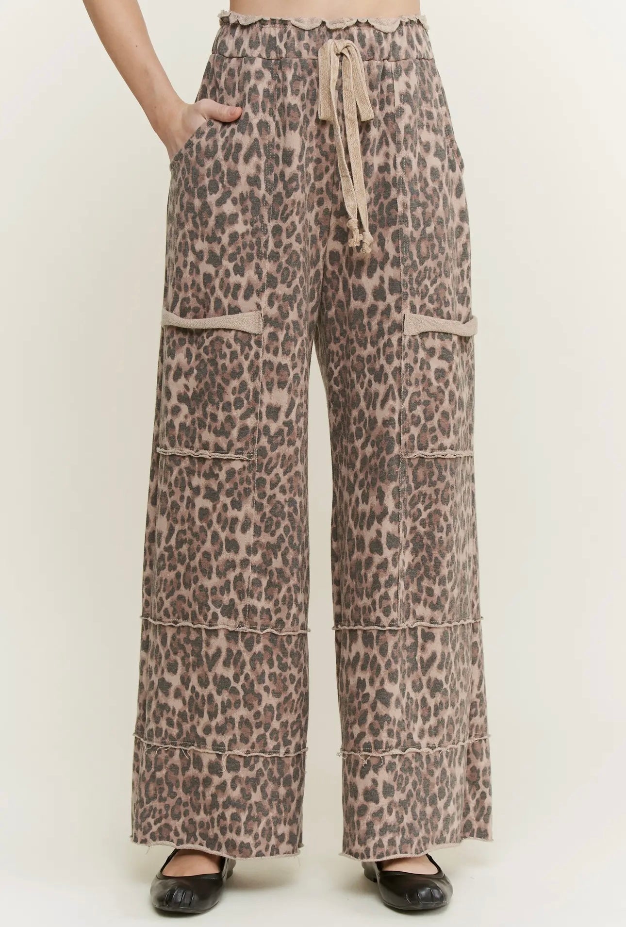 "MOCHA" Leopard Lounge Pant