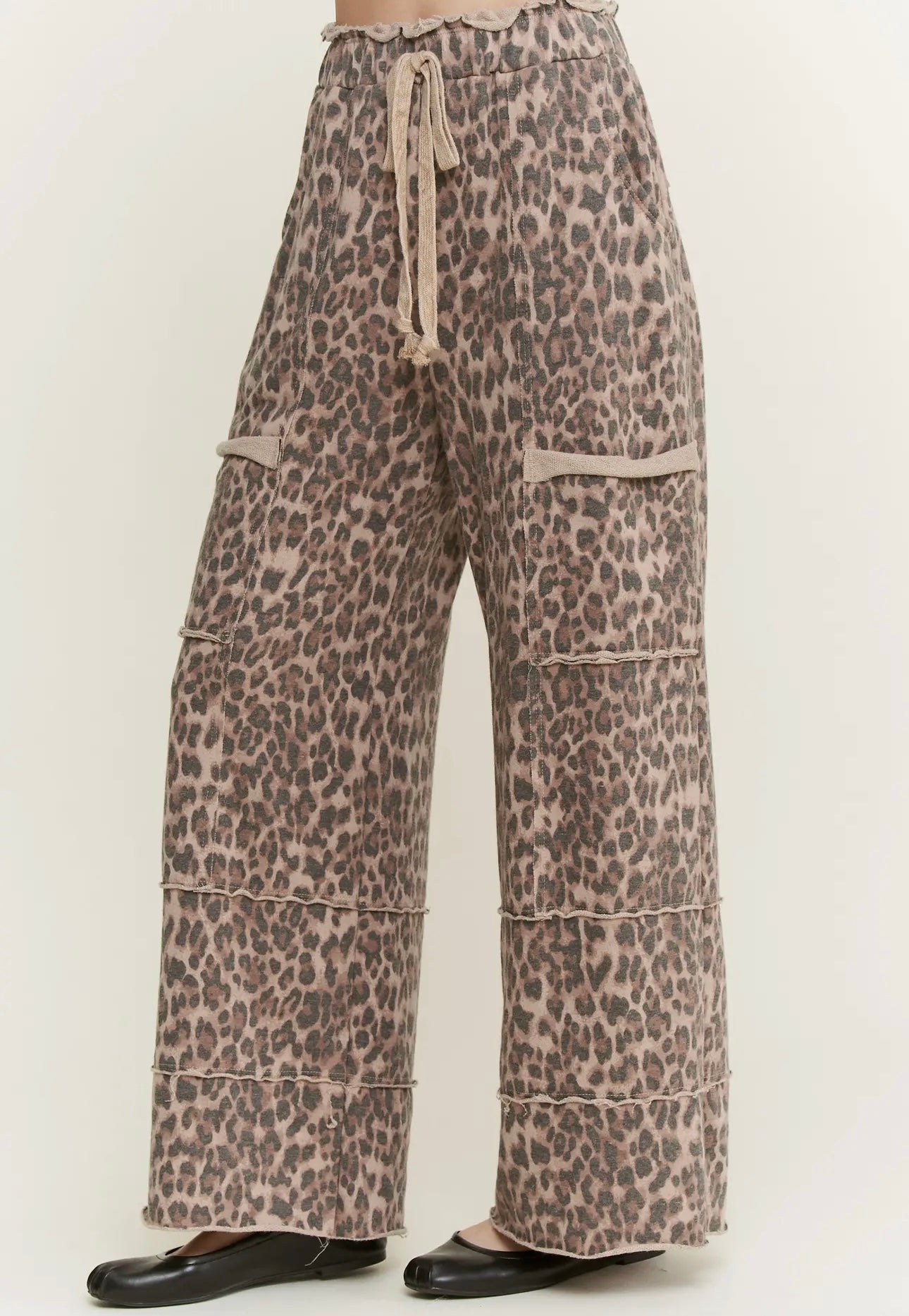 "MOCHA" Leopard Lounge Pant