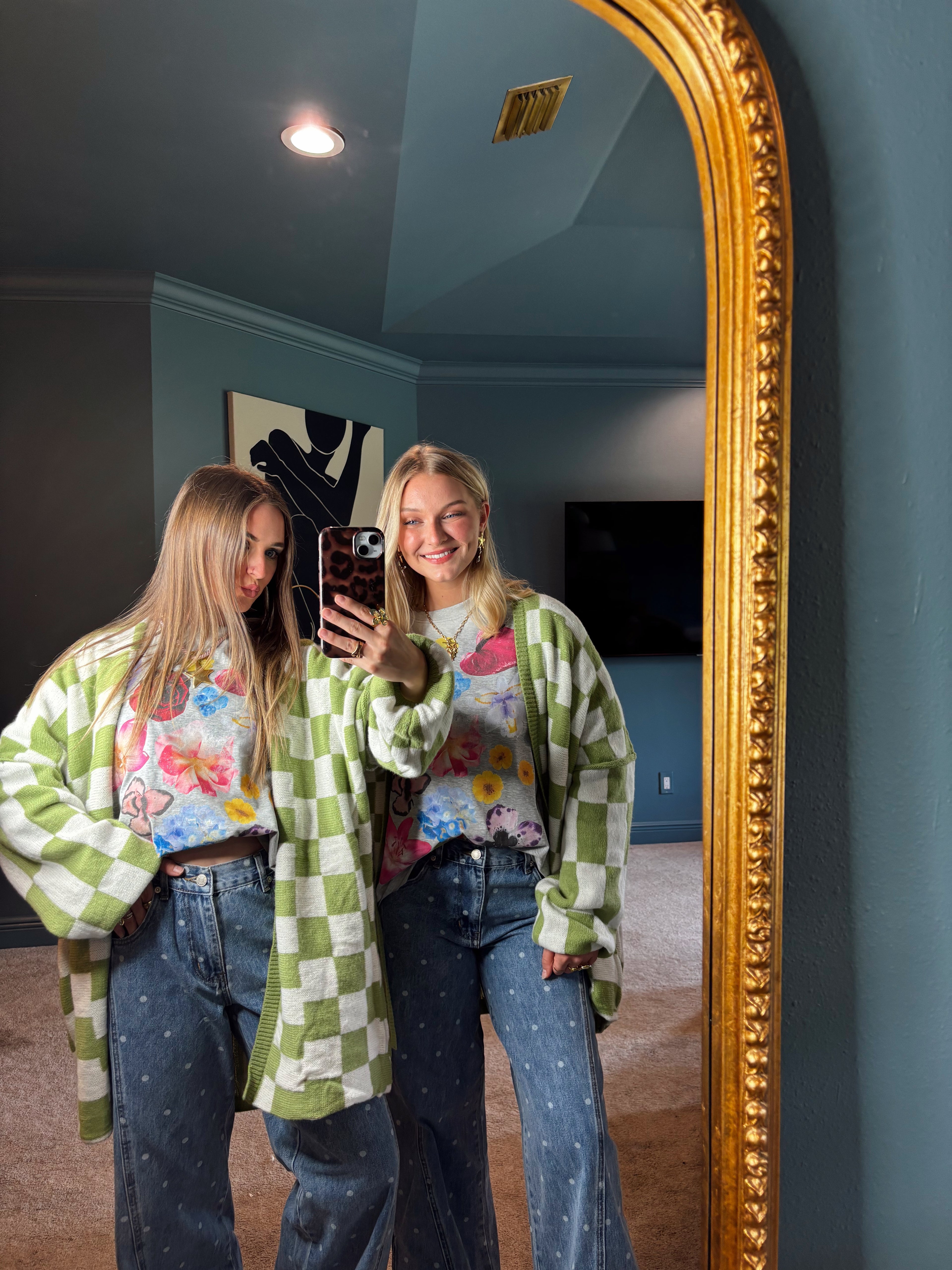 "IVY LANE" Checkered Cardigan